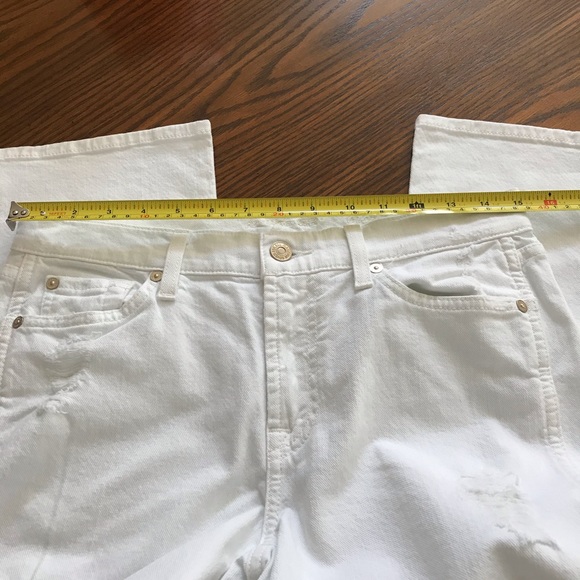 7 For All Mankind cropped boot white jeans - Picture 8 of 9
